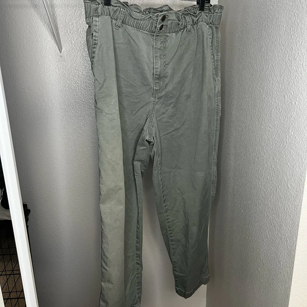 Universal Thread Cargo Pant - Picture 2 of 4